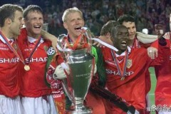 德甲焦点战：拜仁慕尼黑4-0大胜不莱梅，艾尔顿神扑助威